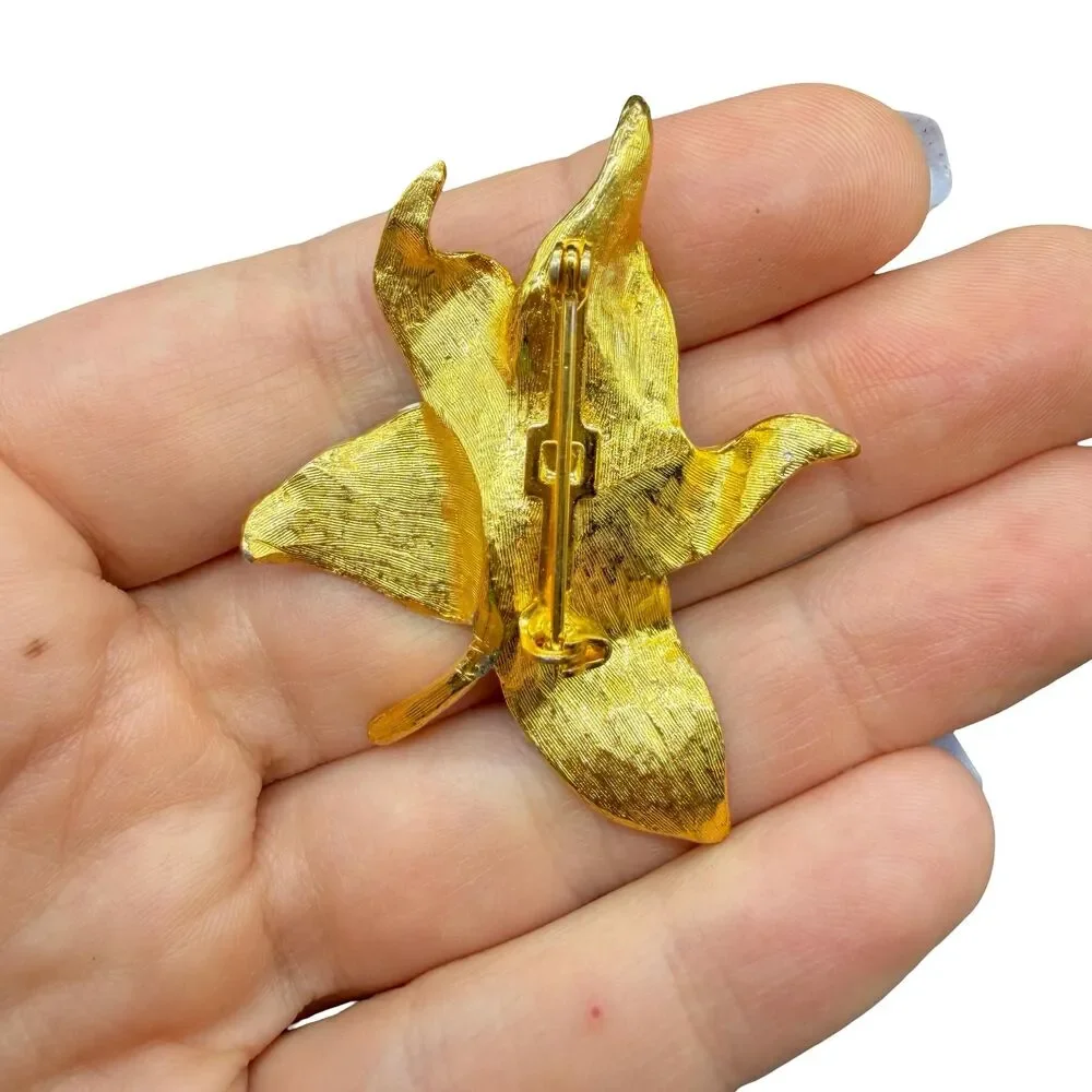 Vintage Jewelry Enamel Leaf Brooch Fall Pin